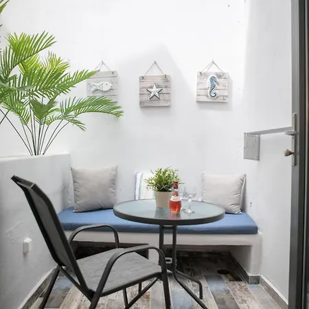 Naxos Petite Agios Prokopios (Naxos)