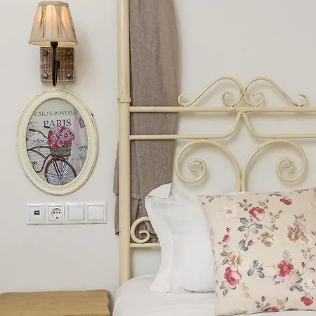 Bed & Breakfast Naxos Petite