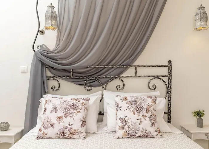 Naxos Petite 住宿加早餐酒店