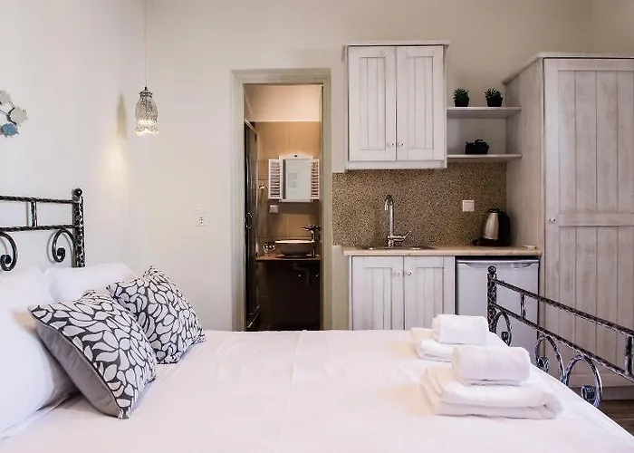 Bed & Breakfast Naxos Petite 3*