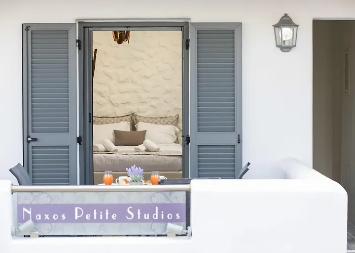 Naxos Petite 3* Agios Prokopios (Naxos)